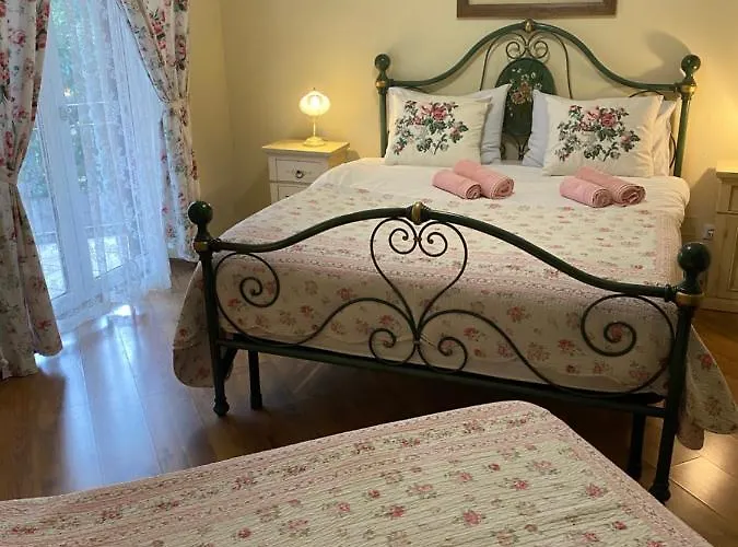 Francesca Villa Poreč